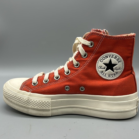 🍑Converse Lift Platform Hi Top 'Peaches' with Embroidery Peach Patch🍑 - Picture 4 of 9